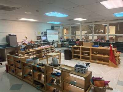 Brockman Elementary School Classroom Standard in Columbia