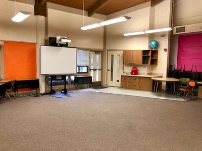 Lucille M. Nixon Elementary Classroom Standard in Palo Alto