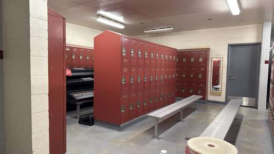 Lawndale High School Locker Room - Girls in Lawndale 4