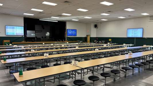 Strawbridge Elementary School Cafeteria in Virginia Beach 3