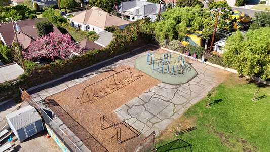Altadena Elementary School Playground (Elementary) in Altadena