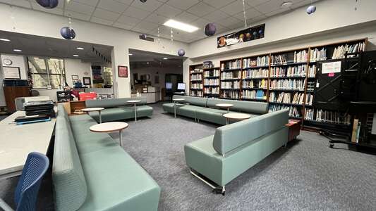 Julia Landon College Preparatory Library (3 hr min) in Jacksonville