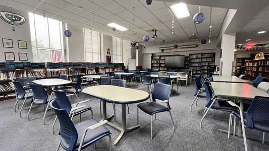 Julia Landon College Preparatory Library (3 hr min) in Jacksonville