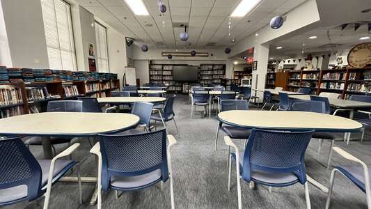 Julia Landon College Preparatory Library (3 hr min) in Jacksonville