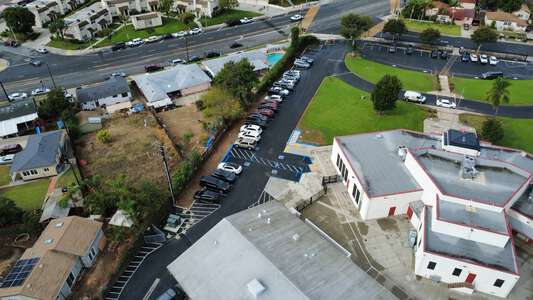 Loma Vista Elementary School Parking Lot - Side in Whittier 2