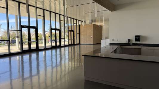 Torrey Pines High School in San Diego California Slideshow Image 6