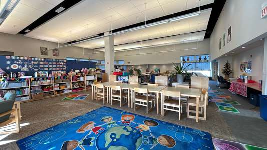 Calmeca Academy of Fine Arts and Dual Language Library in Chicago 3