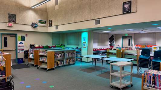 Raymond Case Elementary School Library in Elk Grove