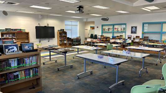 Cooke Elementary School Library in Virginia Beach