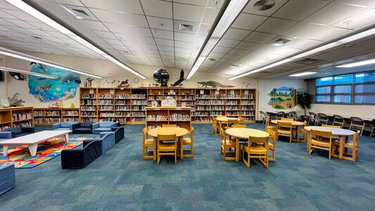 Bayshore Elementary School Library in North Fort Myers