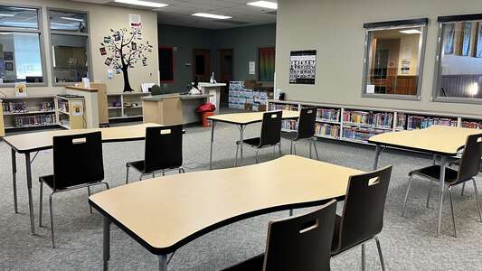 Henry David Thoreau Elementary School Library in Kirkland
