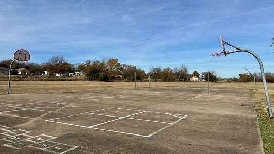 Outdoor Basketball Courts