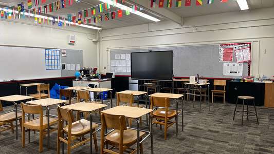 Seaside High School Classroom Standard in Seaside