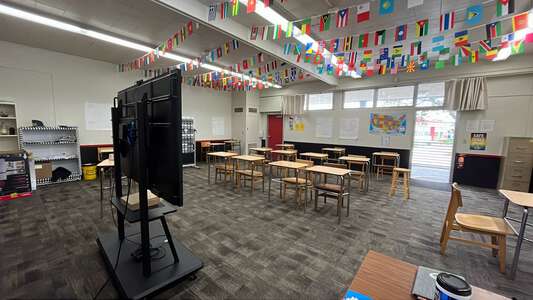 Seaside High School Classroom Standard in Seaside