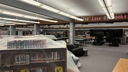 Meadow Park Middle School Library in Beaverton 5