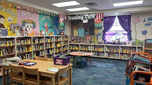 Natha Howell Elementary School Library in Fort Worth
