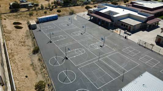 Sycamore Rocks Elementary Outdoor Basketball Courts in Apple Valley 3