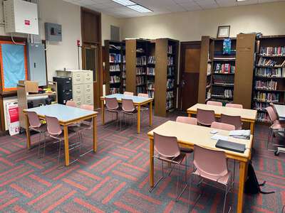 Raby - Albert Anderson Raby High School Library (2nd Floor) in Chicago