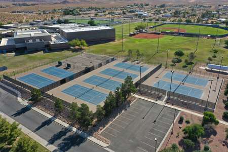 Overton Tennis Courts