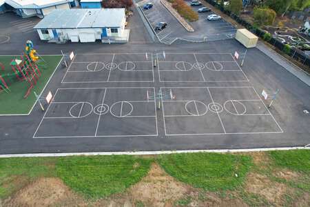 Thomas H. Donlon Elementary School Blacktop / Basketball Courts in Pleasanton