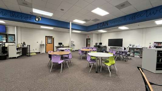 Partee Elementary School Media Center in Snellville