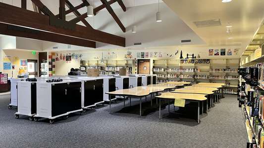 Hemet Elementary School Library in Hemet