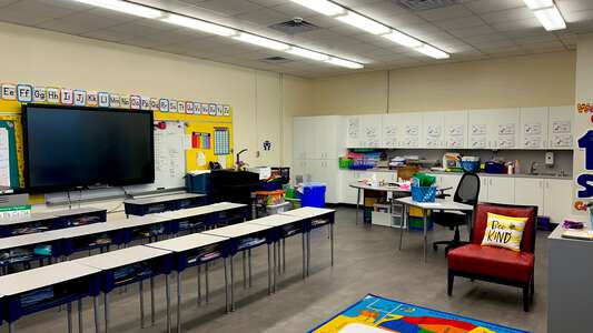 Orangewood Elementary School Classroom Standard in Fort Myers
