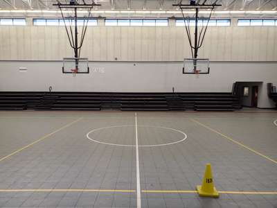 Dundee Ridge Middle Academy School Gym in Dundee