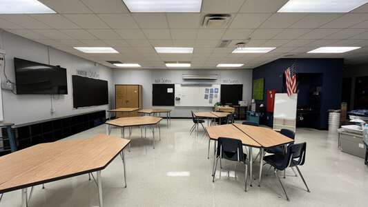 Gulfside Elementary School Classroom Standard in Holiday