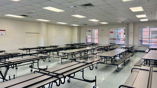 Luella Merrett Elementary School Cafeteria in Fort Worth