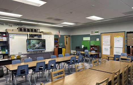 Rio Del Norte Elementary School Classroom Standard in Oxnard