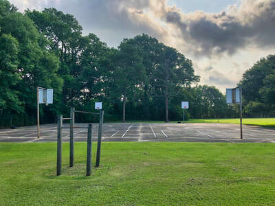 Crestworth Elementary School Outdoor Basketball Courts in Baton Rouge