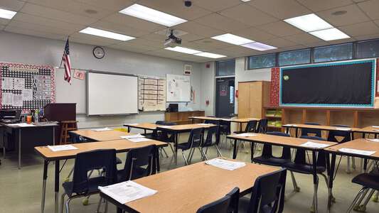 Jewett Middle Academy Magnet School Classroom Standard in Winter Haven 3