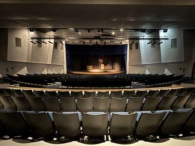 Coeur d' Alene Auditorium