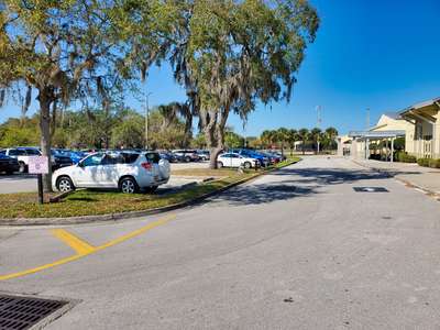 Glenridge Middle School Parking Lot in Orlando