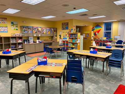 Lake Gem Elementary School Classroom Standard in Orlando