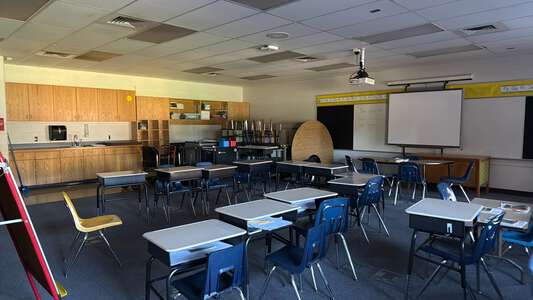 Peterson Elementary School Classroom Standard in Wichita 2