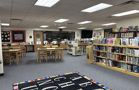 Shaw Elementary School Library in Mesquite