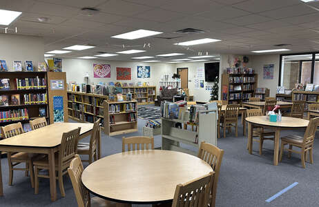 Shaw Elementary School Library in Mesquite