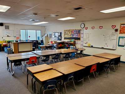 Elwin Elementary School Classroom Standard in Baldwin Park