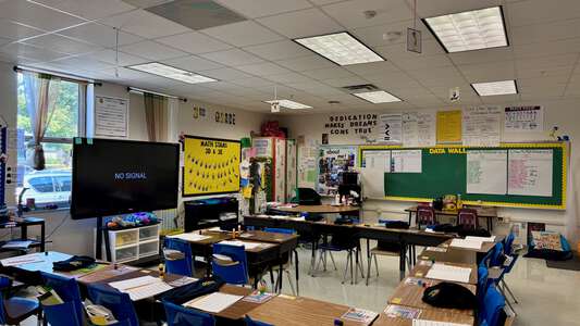 Edward Titche Elementary School Classroom Standard in Dallas