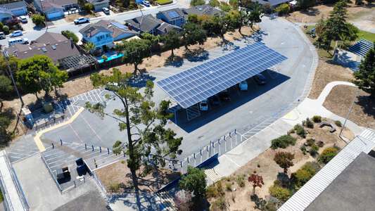 Santa Cruz Gardens Elementary School Parking Lot in Santa Cruz 2