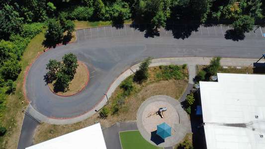 Trillium Creek Primary School Parking Lot - Front in West Linn