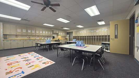 Hilltop Elementary School Classroom Standard in Argyle 3