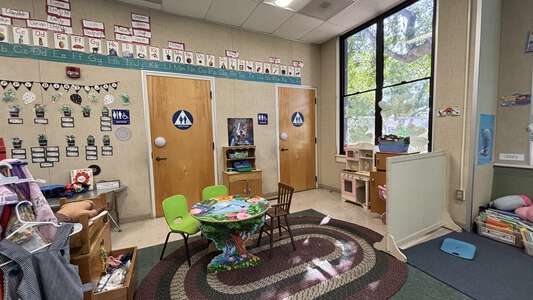 William McKinley Elementary School Classroom Standard in Burbank 3