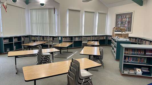 Jack London Elementary School Library in Antioch