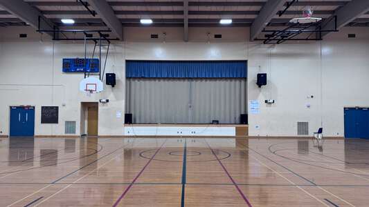Beaumont Middle School Gym - Main in Portland 4