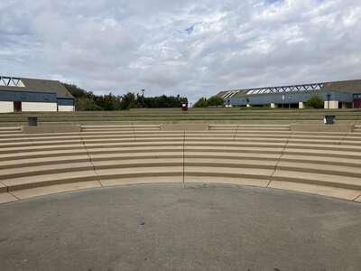 Everett Alvarez High School Quad in Salinas