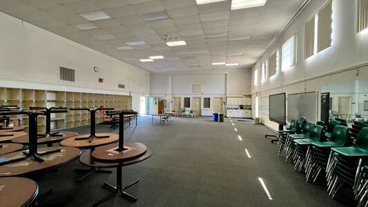 Barnard White Campus Classroom Standard in Union City