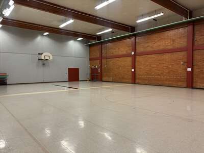 Ridgewood Elementary School Multipurpose Room in Portland